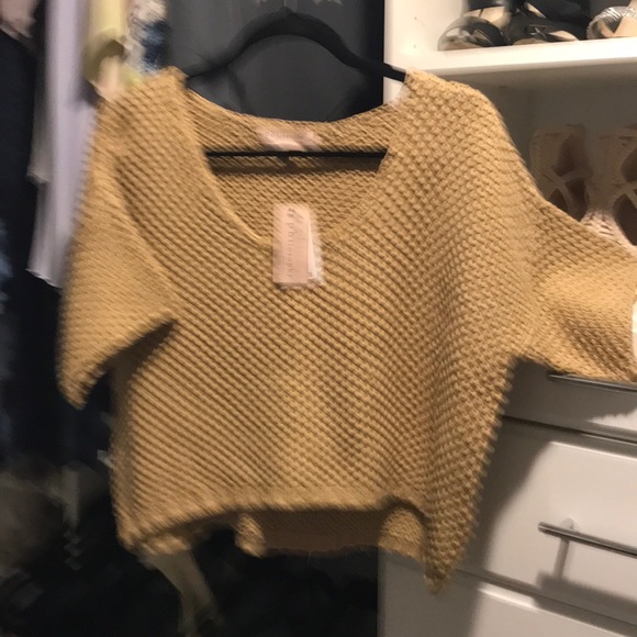 Short sleeve sweater crop top - Picture 1 of 4